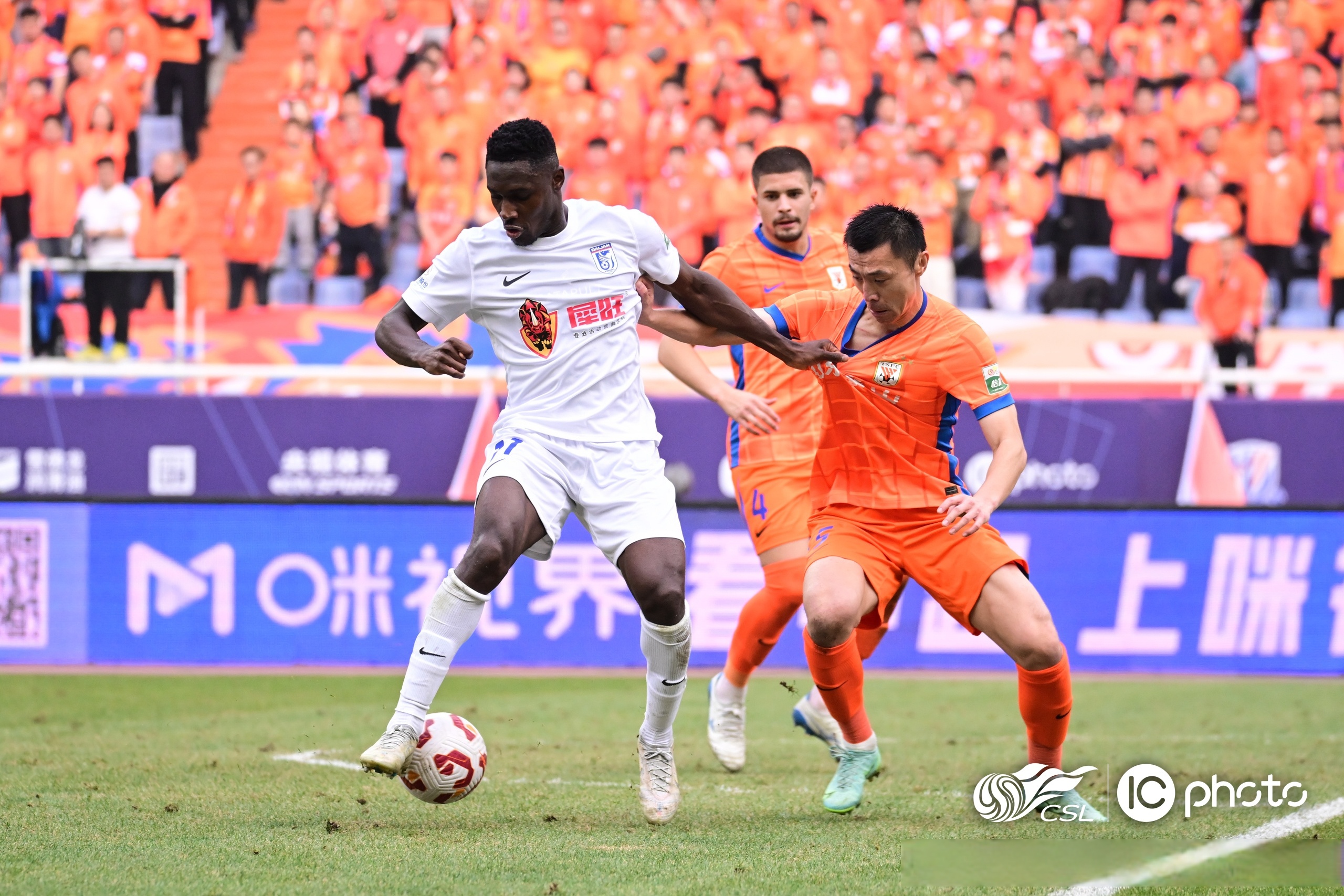 包含今晨突围战来临；西汉姆围绕CBA季后赛再遭质疑；压力陡增；医务组通报恢复的词条-超凡平台