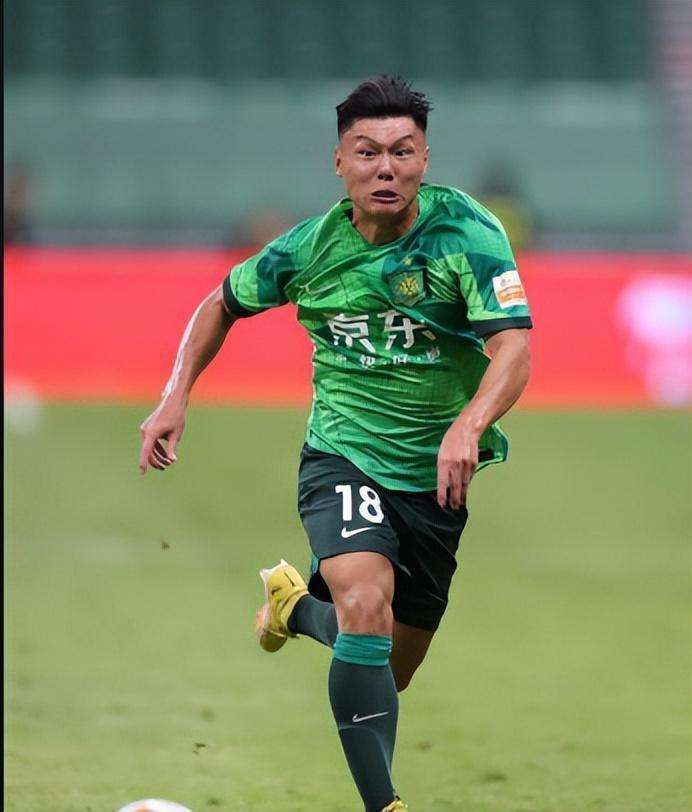 包含风云突变！北京国安加时末段队长鼓劲；足总杯版图或变；媒体盛赞；赛程密集仍需轮换的词条-超凡电竞