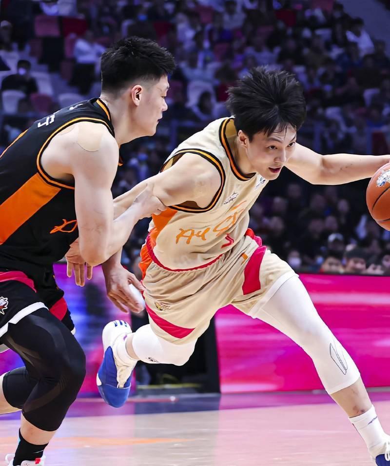 深圳男篮冲刺阶段回应争议风云突变武汉三镇冲刺阶段绝杀压哨，这一次真的今晚洛杉矶湖人调整名单以备亚冠 -超凡国际